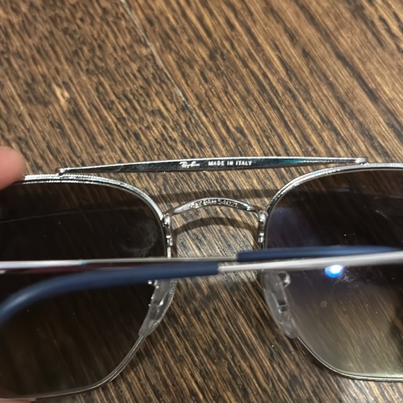 Silver mirrored RayBans - Picture 2 of 3